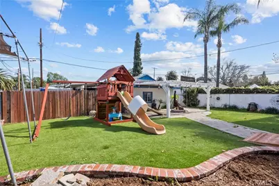 9908 Woodley Avenue, North Hills, CA 91343 - Photo 27