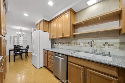 4445 Cartwright Avenue #106, Toluca Lake, CA 91602 - Photo 17