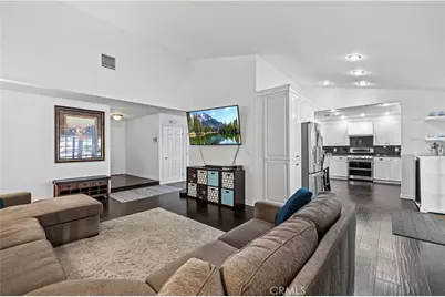 27061 Alabastro, Valencia, CA 91354 - Photo 21