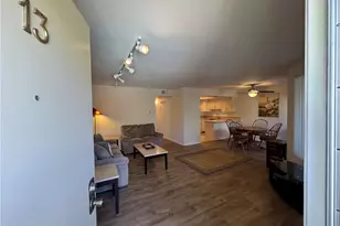 18408 Hatteras, Tarzana, CA 91356 - Photo 5