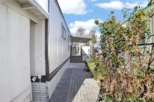 2515 E Ave I W23, Lancaster, CA 93535 - Photo 27
