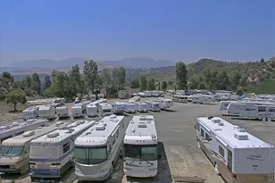 19334 Oak Crossing, Newhall, CA 91321 - Photo 25