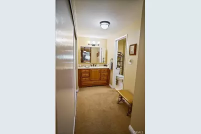 19334 Oak Crossing, Newhall, CA 91321 - Photo 13