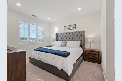 27129 Valley Oak, Valencia, CA 91381 - Photo 15