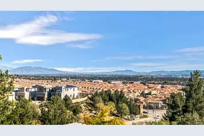 20701 Mopena, Porter Ranch, CA 91326 - Photo 19