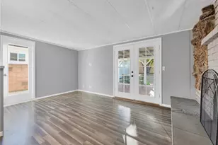 6215 Glide Ave, Woodland Hills, CA 91367 - Photo 45