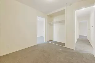 6215 Glide Ave, Woodland Hills, CA 91367 - Photo 9