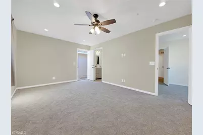 6215 Glide Avenue, Woodland Hills, CA 91367 - Photo 3