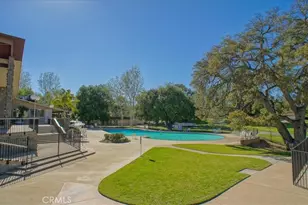 26837 Ave Of The Oaks, Newhall, CA 91321 - Photo 27