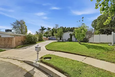 17106 Mandarin Court, Granada Hills, CA 91344 - Photo 35