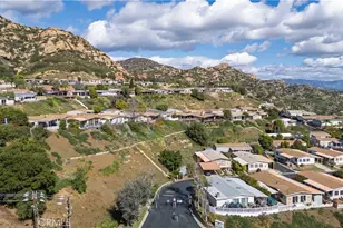 24303 Woolsey Canyon, Canoga Park, CA 91304 - Photo 31