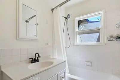 5136 Noble Ave, Sherman Oaks, CA 91403 - Photo 15