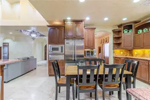 655 N Meyer St, San Fernando, CA 91340 - Photo 13