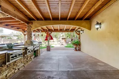 655 N Meyer Street, San Fernando, CA 91340 - Photo 27