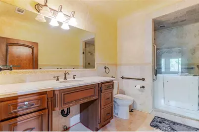 655 N Meyer Street, San Fernando, CA 91340 - Photo 25