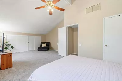 23943 Via Flamenco, Valencia, CA 91355 - Photo 27