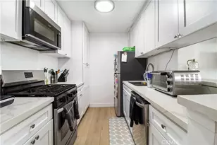 5700 Etiwanda, Tarzana, CA 91356 - Photo 3