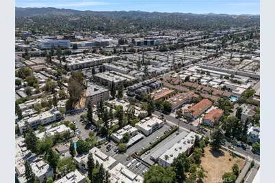 5700 Etiwanda #105, Tarzana, CA 91356 - Photo 25