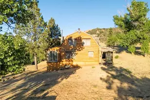 7700 Digier, Frazier Park, CA 93225 - Photo 3