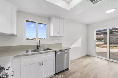 16105 Newmont, Lancaster, CA 93535 - Photo 19