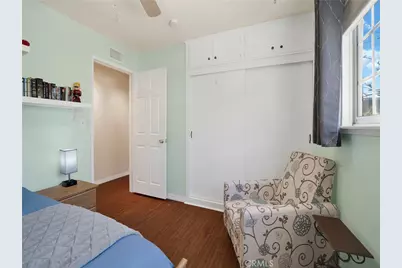 23040 Burton, West Hills, CA 91304 - Photo 17