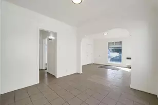 1207 E 76th, Los Angeles, CA 90001 - Photo 7