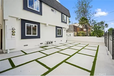 7010 Lennox Avenue, Van Nuys, CA 91405 - Photo 3