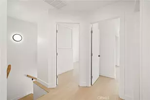 7010 Lennox Ave, Van Nuys, CA 91405 - Photo 21