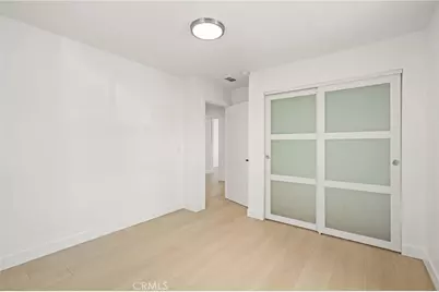7010 Lennox Avenue, Van Nuys, CA 91405 - Photo 25