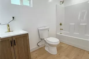 15320 Bledsoe, Sylmar, CA 91342 - Photo 17