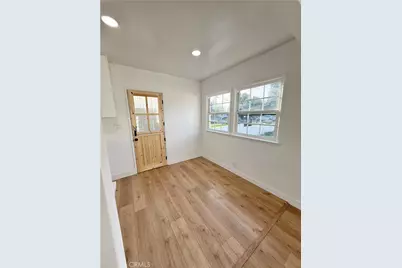 15320 Bledsoe, Sylmar, CA 91342 - Photo 7