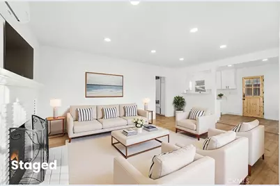 15320 Bledsoe, Sylmar, CA 91342 - Photo 3