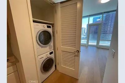 877 Francisco, Los Angeles, CA 90017 - Photo 5