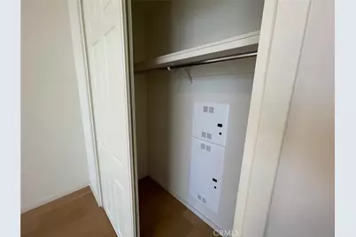 877 Francisco, Los Angeles, CA 90017 - Photo 7