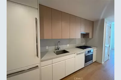 877 Francisco, Los Angeles, CA 90017 - Photo 3