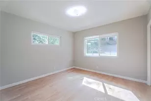 23952 Nomar St, Woodland Hills, CA 91367 - Photo 35