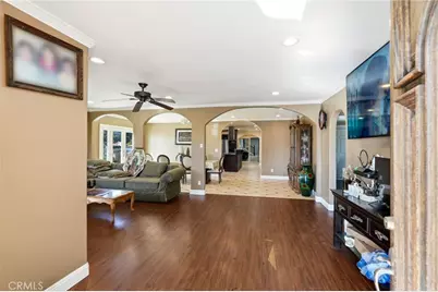 8630 Sharp Avenue, Los Angeles, CA 91352 - Photo 3