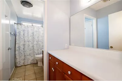 26807 Circle Of The Oaks, Newhall, CA 91321 - Photo 7