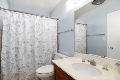 26807 Circle Of The Oaks, Newhall, CA 91321 - Photo 15