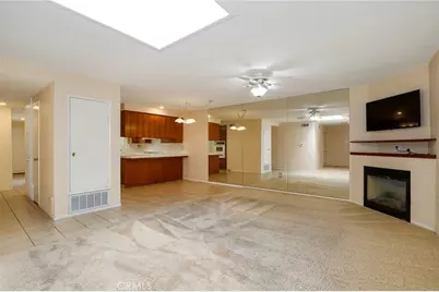 26807 Circle Of The Oaks, Newhall, CA 91321 - Photo 7