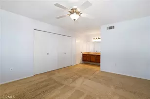 26807 Cir of the Oaks, Newhall, CA 91321 - Photo 17
