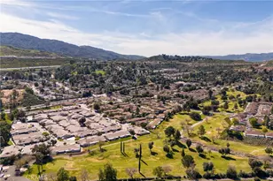 26807 Cir of the Oaks, Newhall, CA 91321 - Photo 37