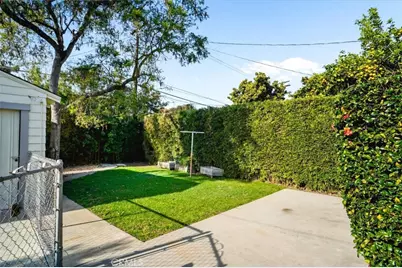 249 W Santa Anita, Burbank, CA 91502 - Photo 13