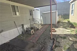 27361 Sierra Hwy, Canyon Country, CA 91351 - Photo 13