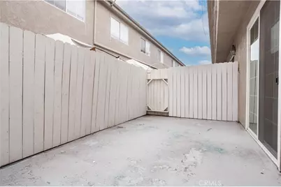 18347 Saticoy Street #35, Reseda, CA 91335 - Photo 9