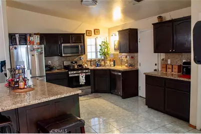 2901 Flint Hills, Bakersfield, CA 93313 - Photo 7