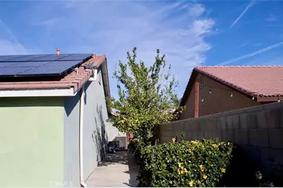 2901 Flint Hills, Bakersfield, CA 93313 - Photo 25