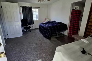 22057 Wyandotte, Canoga Park, CA 91303 - Photo 7