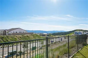 24408 Calle la Roca, Valencia, CA 91354 - Photo 39