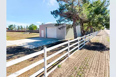 45144 43rd, Lancaster, CA 93535 - Photo 61